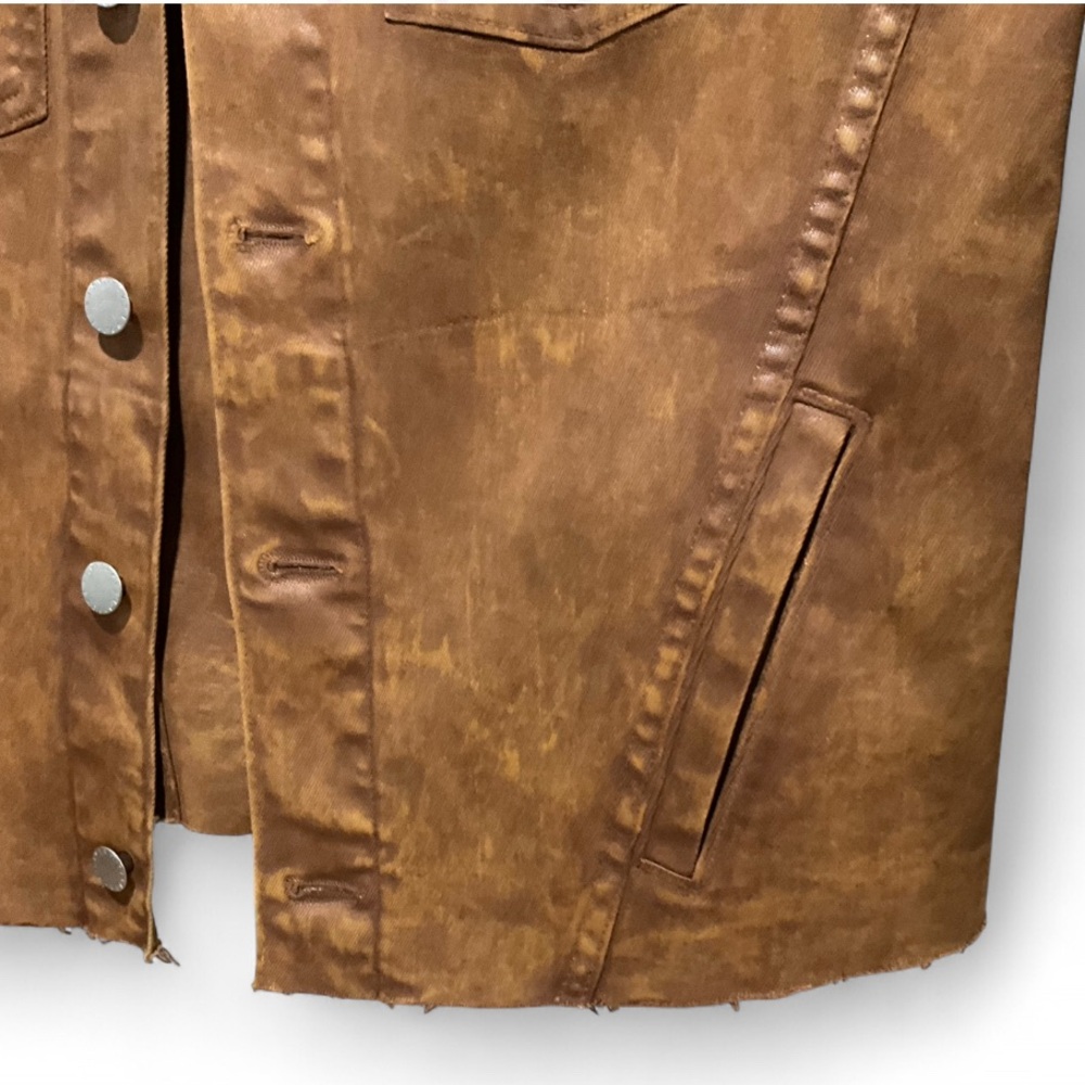 SALE🌟LIKE NEW L'AGENCE | SZ S | Janelle Coated Cropped Slim Raw Hem Jacket Java - Picture 5 of 9